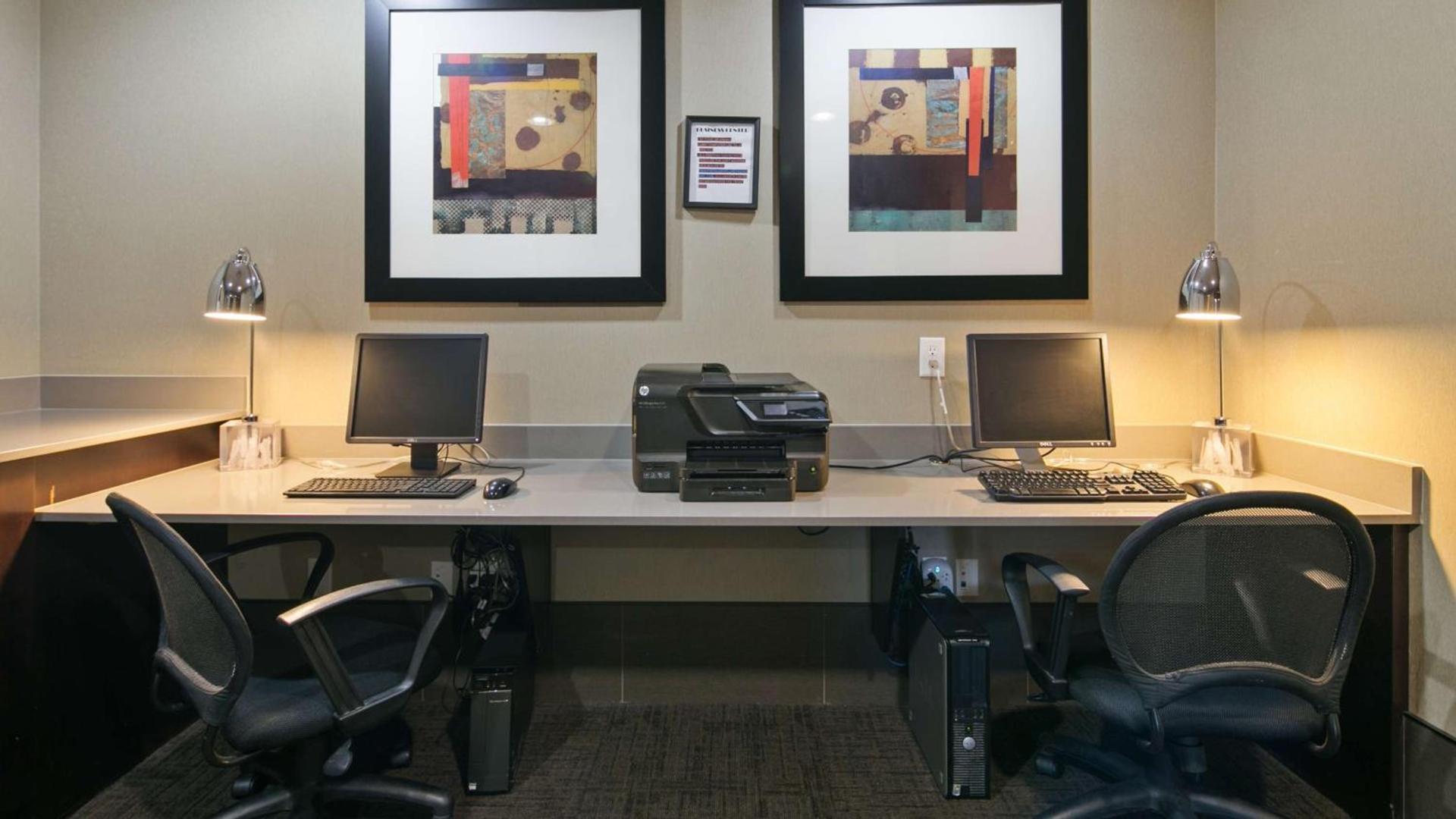 Best Western Plus Las Vegas South Henderson photo 24
