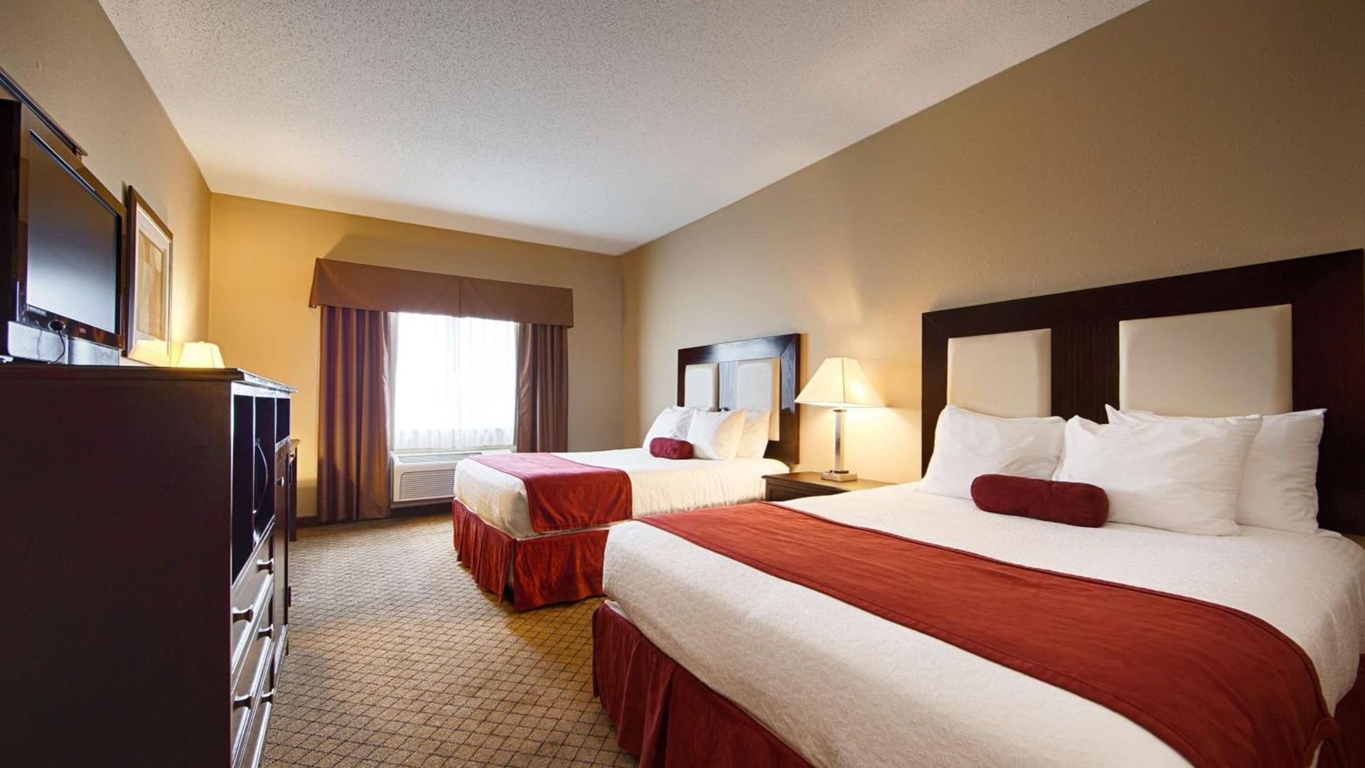 Best Western Macomb Inn photo 5