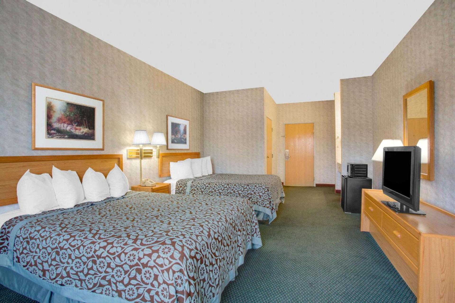 Starlite Yellowstone, Tapestry Collection by Hilton photo 21