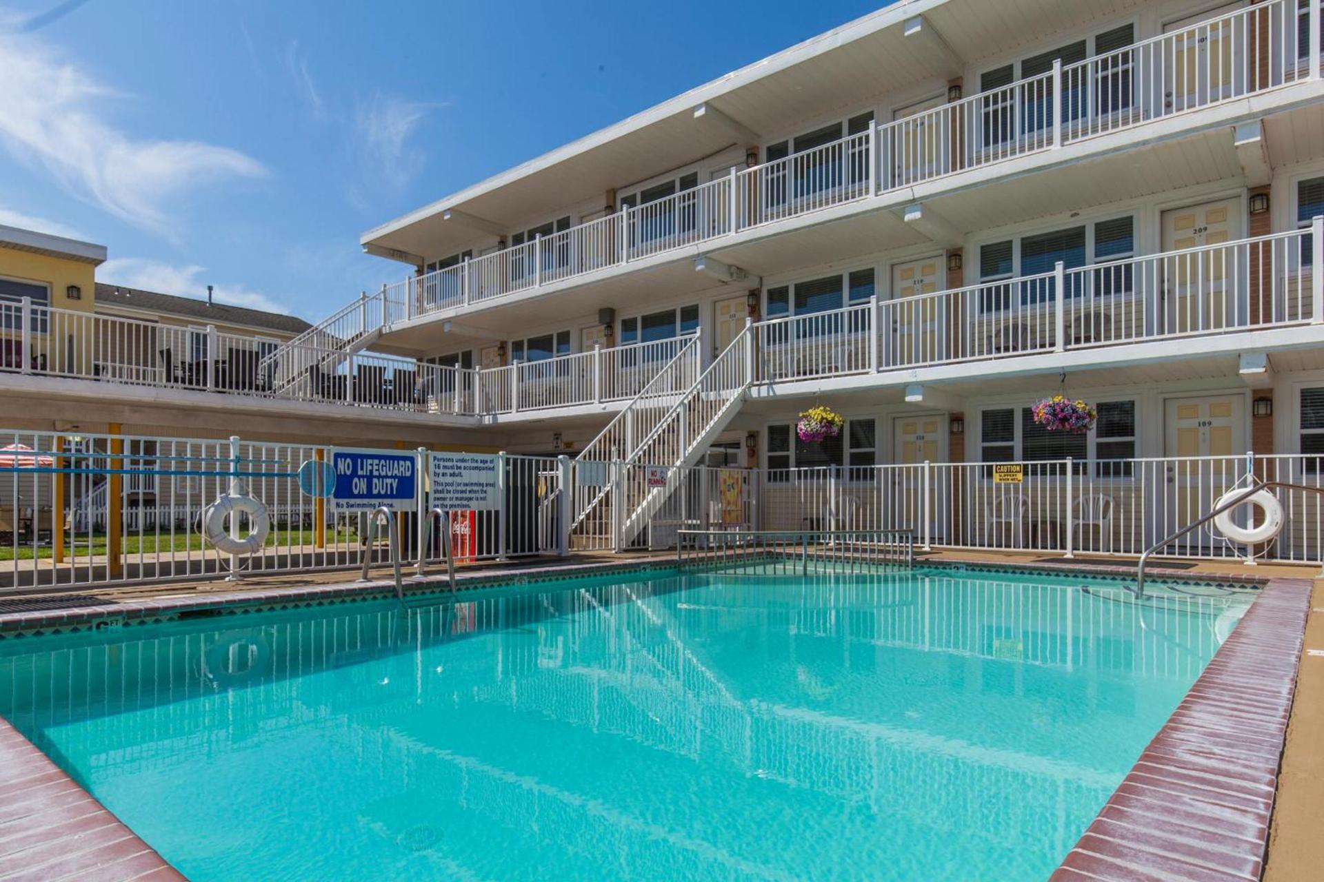 Esplanade Suites - A Sundance Vacations Property photo 15