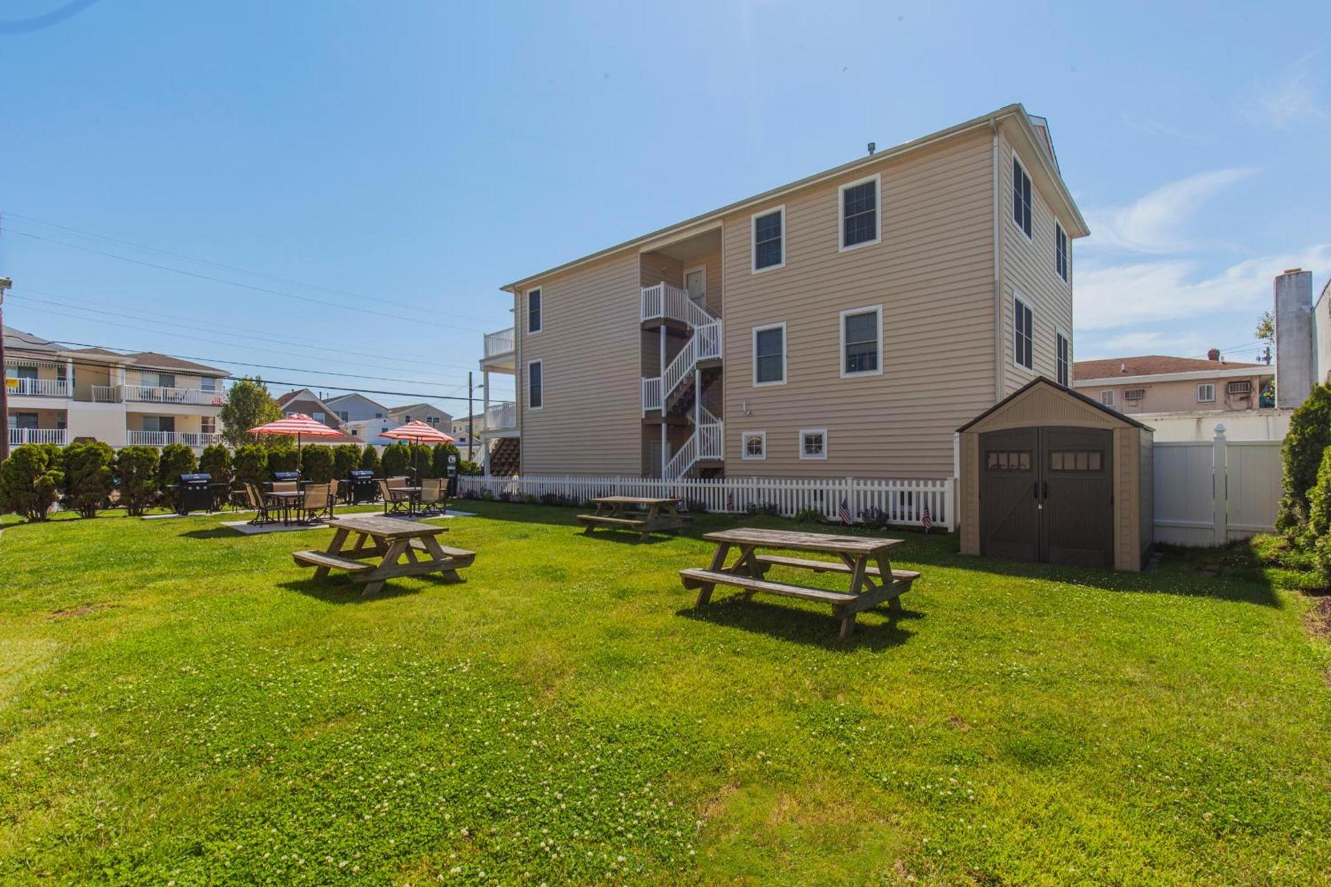 Esplanade Suites - A Sundance Vacations Property photo 7