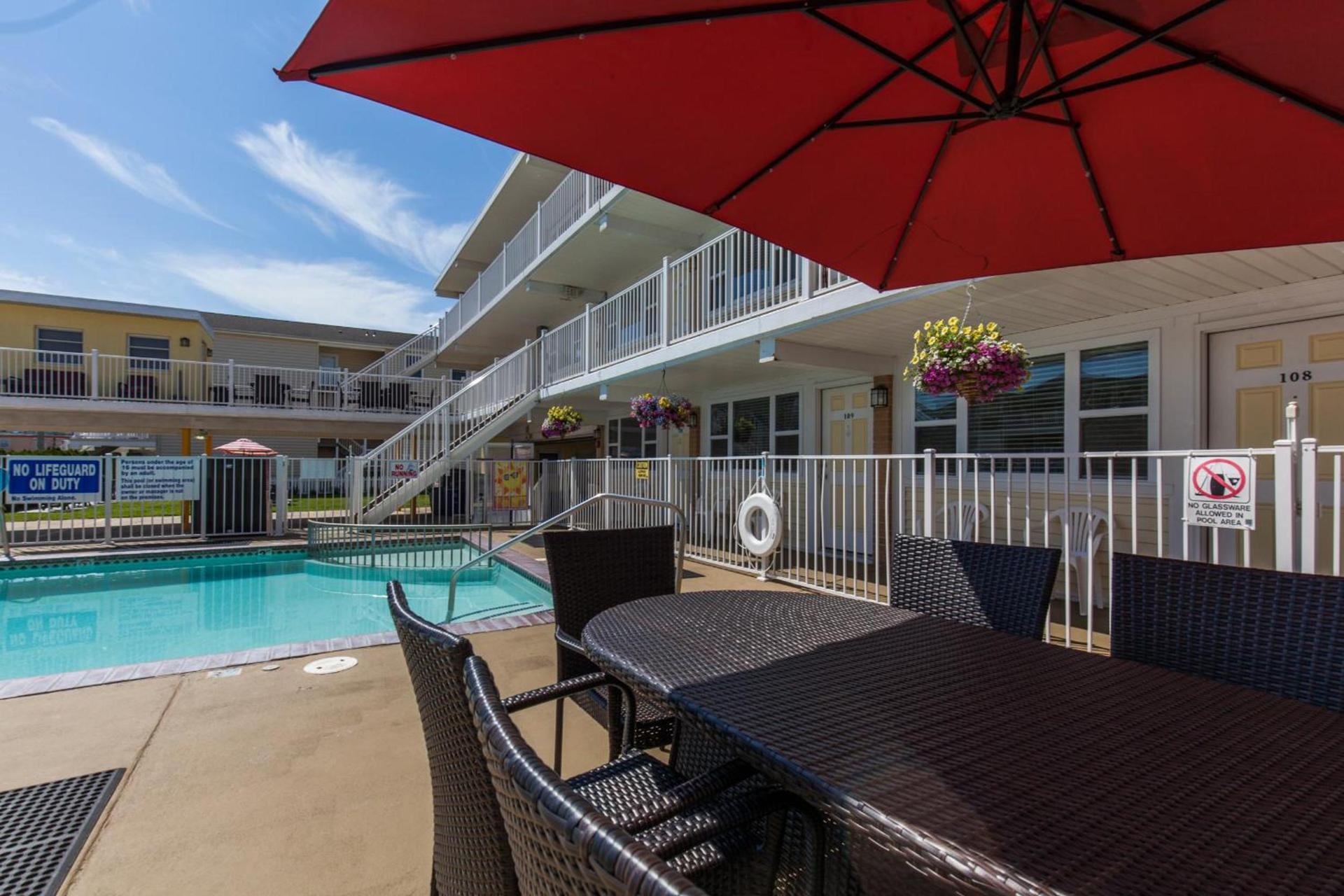 Esplanade Suites - A Sundance Vacations Property photo 11