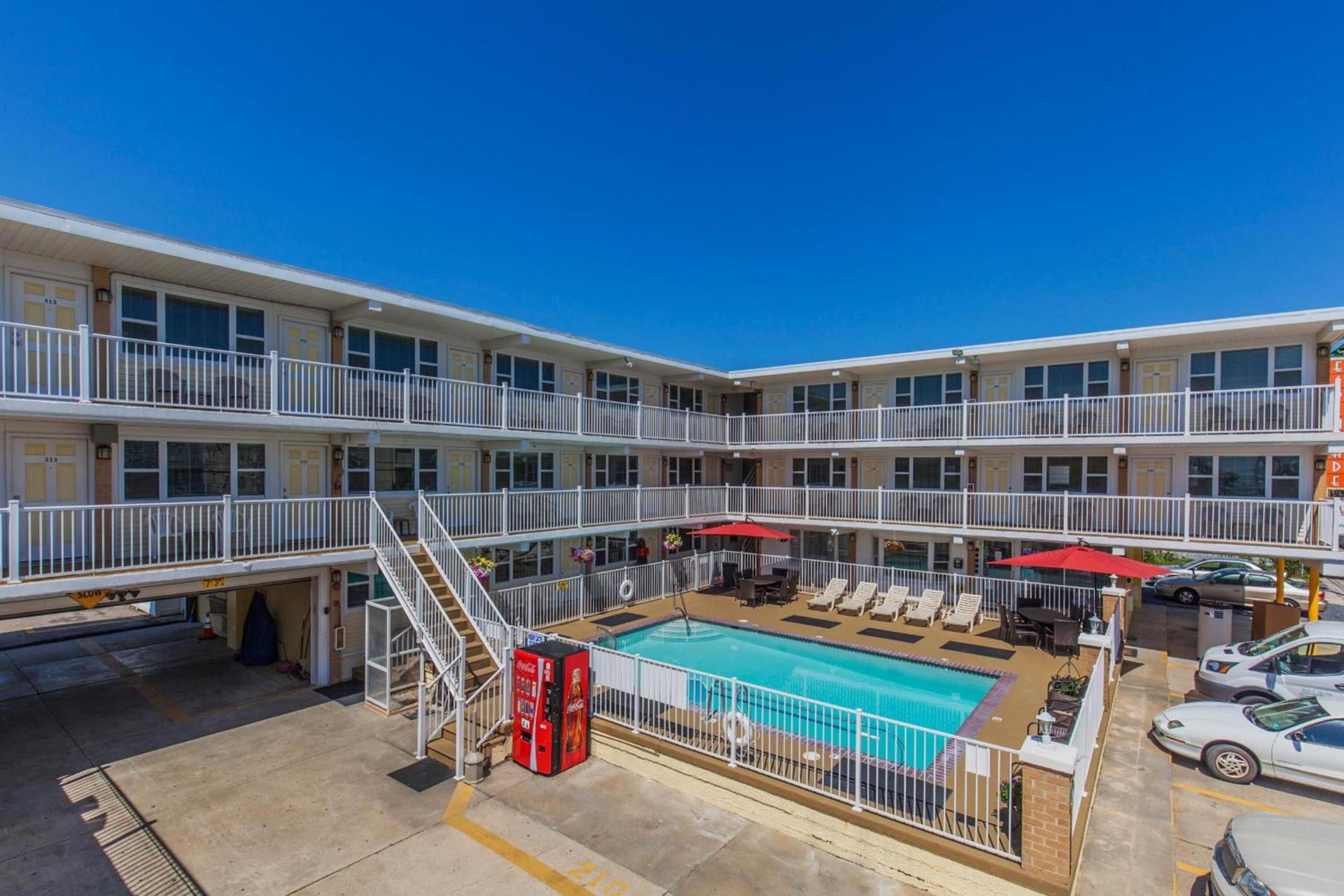 Esplanade Suites - A Sundance Vacations Property photo 32