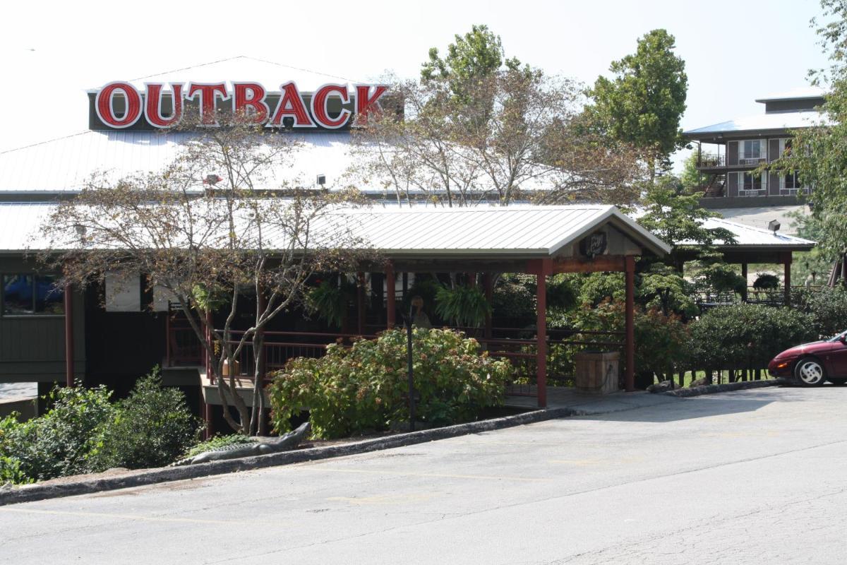 Outback Roadhouse Motel & Suites Branson photo 19