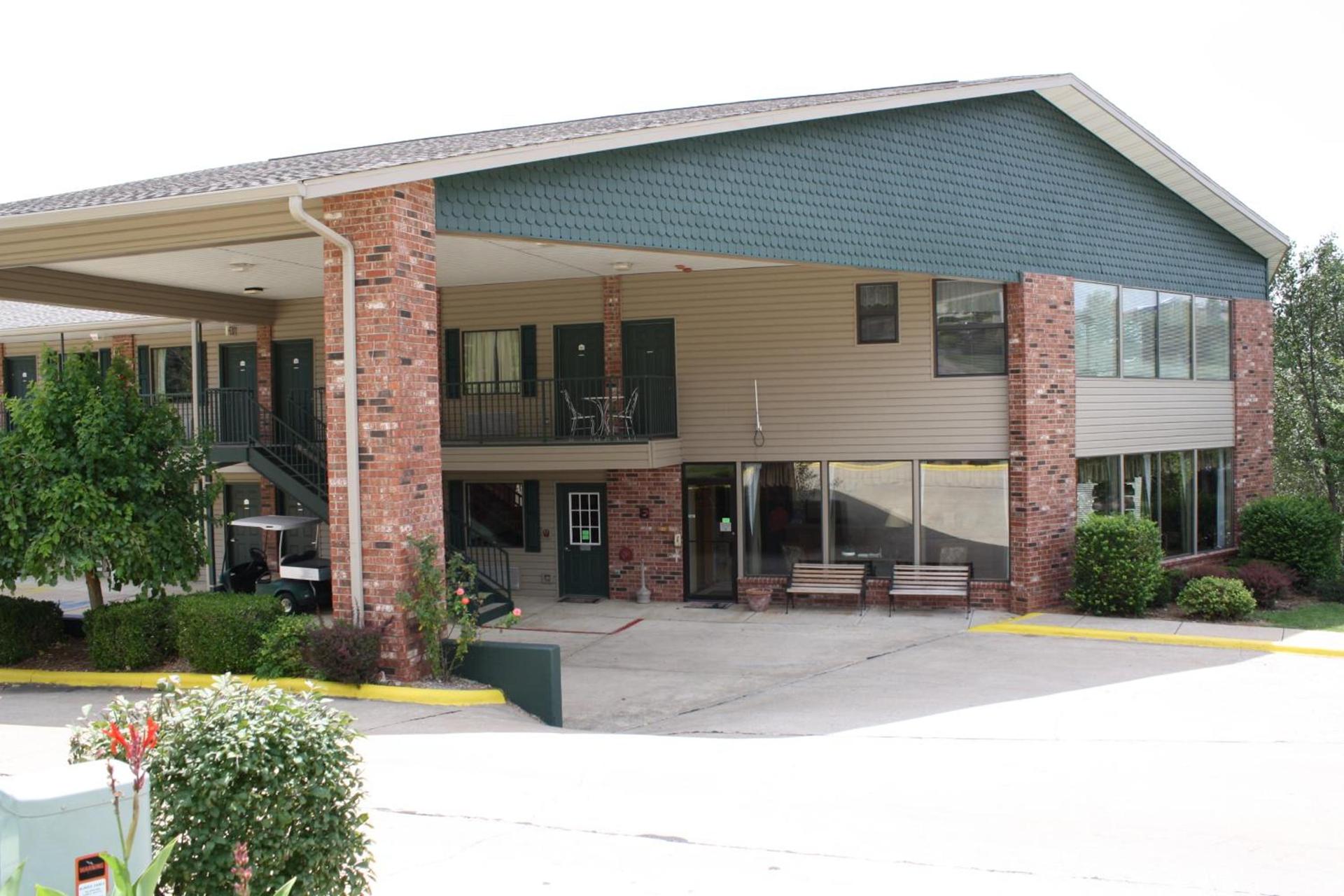 Green Gables Inn photo 13