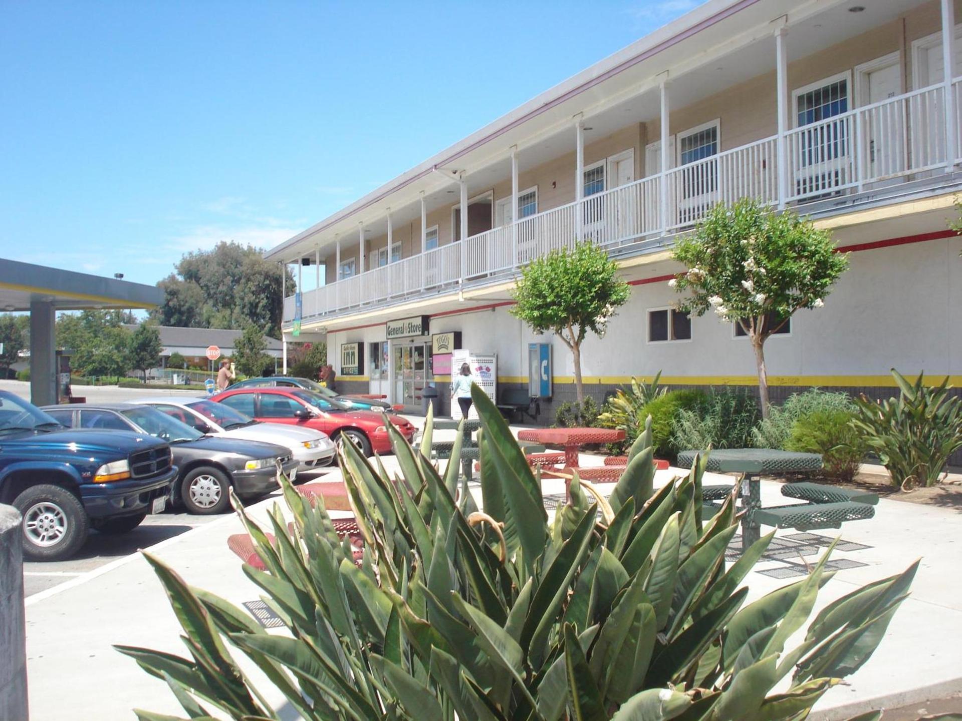 Garlic Farm Inn — hotel in Gilroy