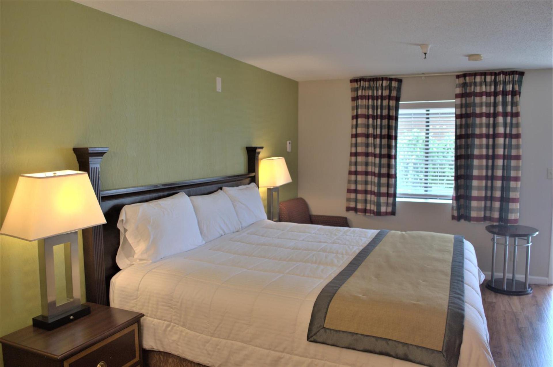 Carrier Motor Lodge photo 9