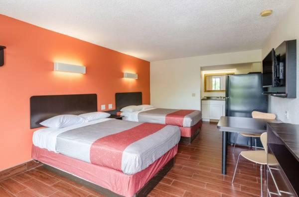 Motel 6-Lexington, VA photo 31