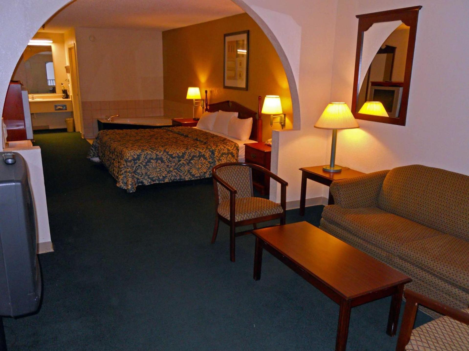 Country Hearth Inn & Suites Dawson photo 2