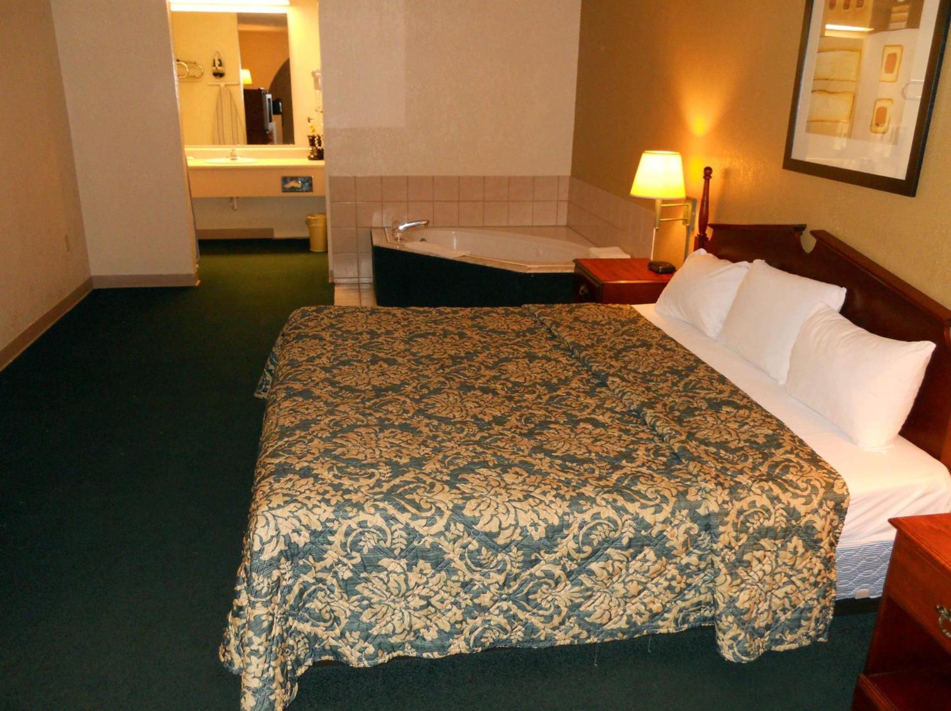 Country Hearth Inn & Suites Dawson photo 9