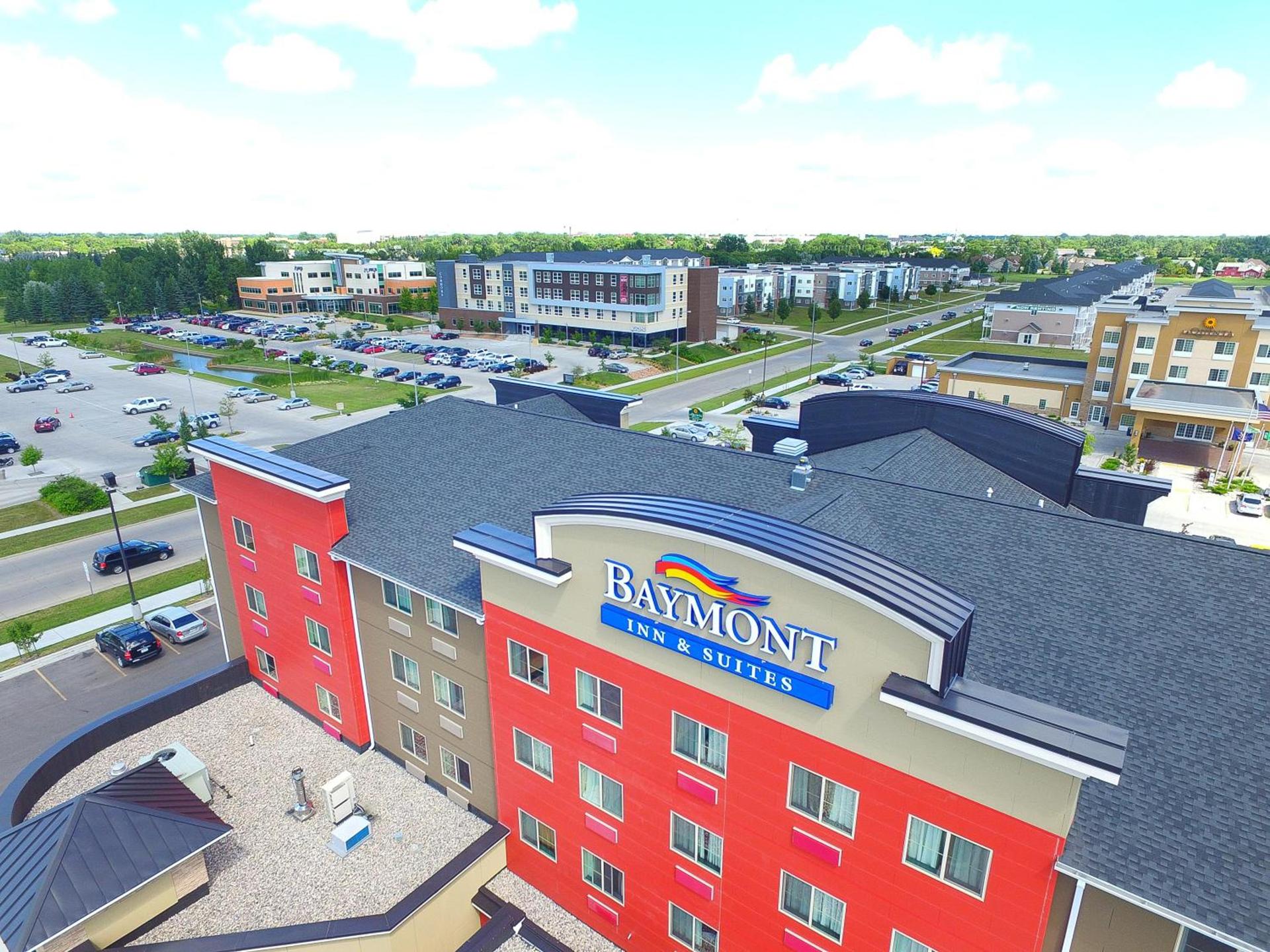 Baymont by Wyndham Grand Forks photo 16