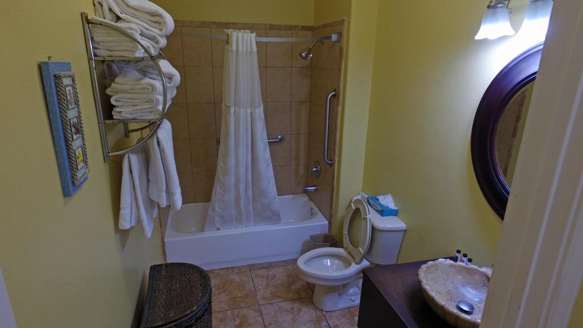 Ramada by Wyndham & Suites South Padre Island photo 28