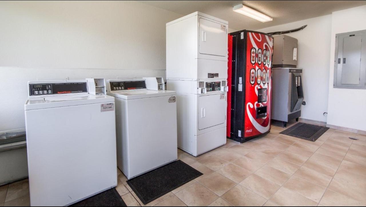 Studio 6-El Paso, TX - East photo 20