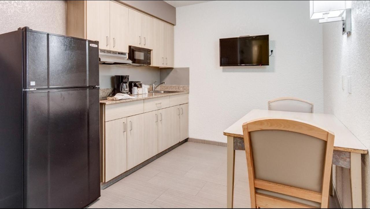 Studio 6-El Paso, TX - East photo 21
