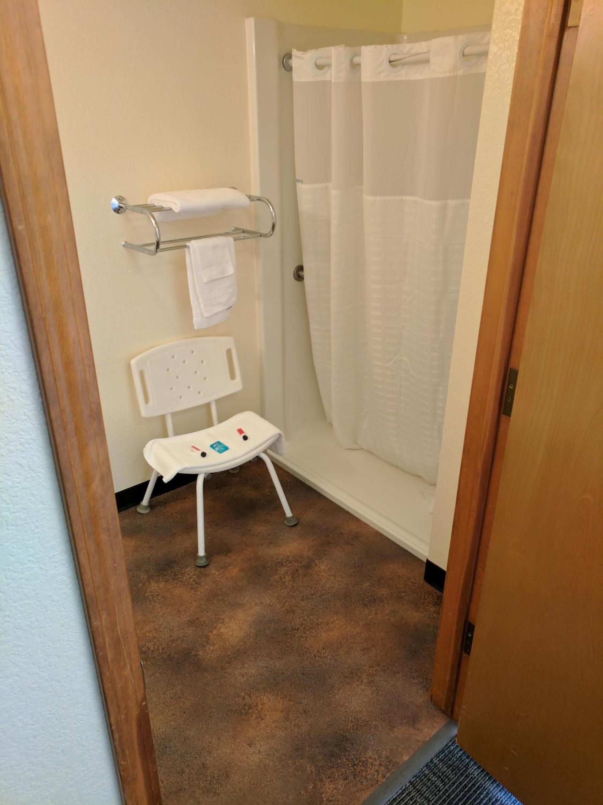 Travelodge by Wyndham Three Forks photo 17