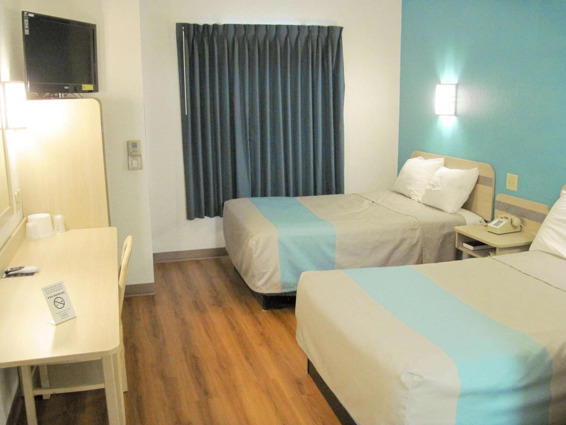Motel 6-Avoca, IA photo 6