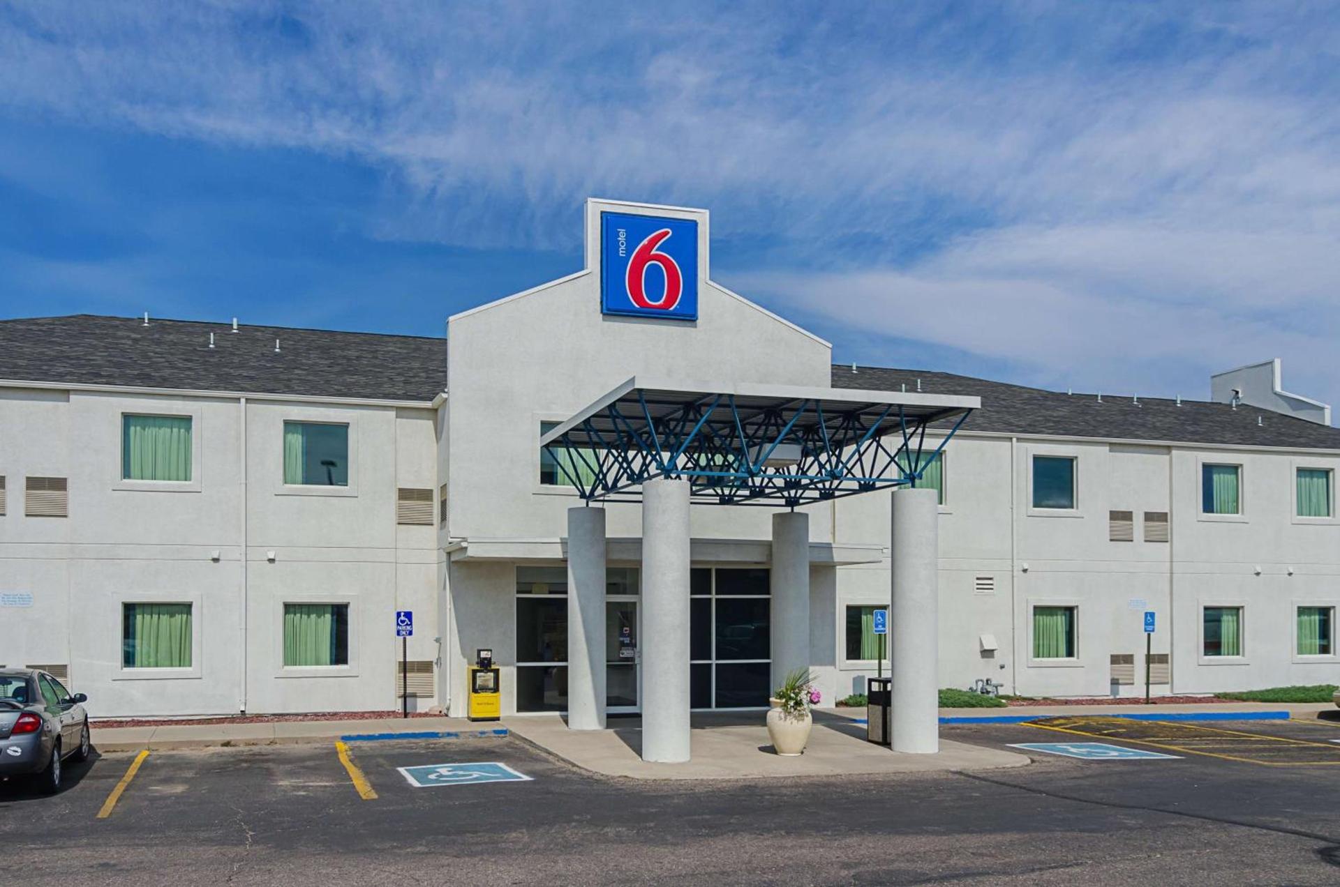 Motel 6-Wheatland, WY photo 3
