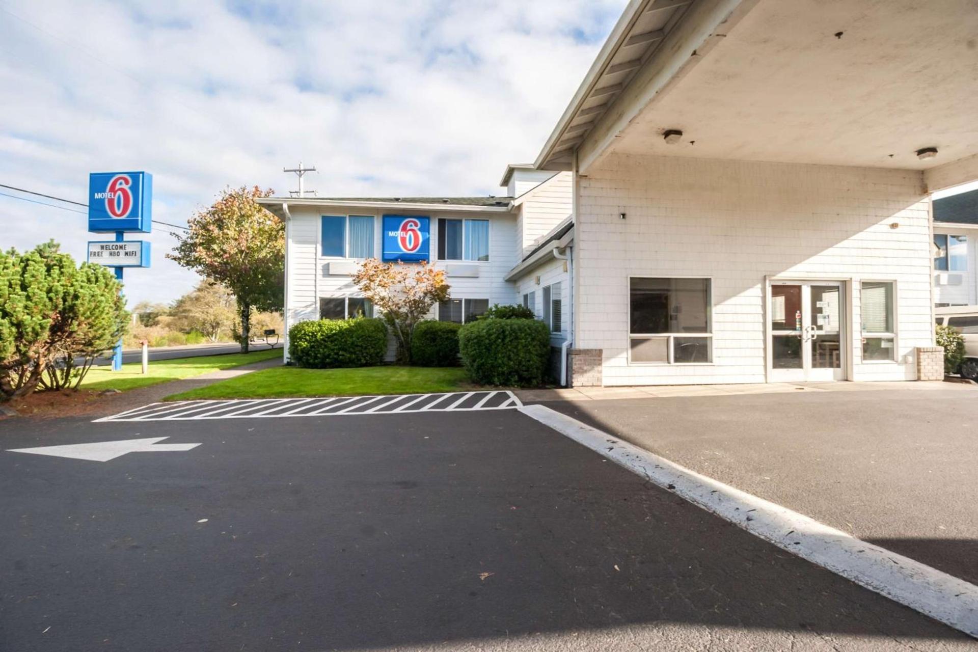 Motel 6-Seaside, OR photo 2