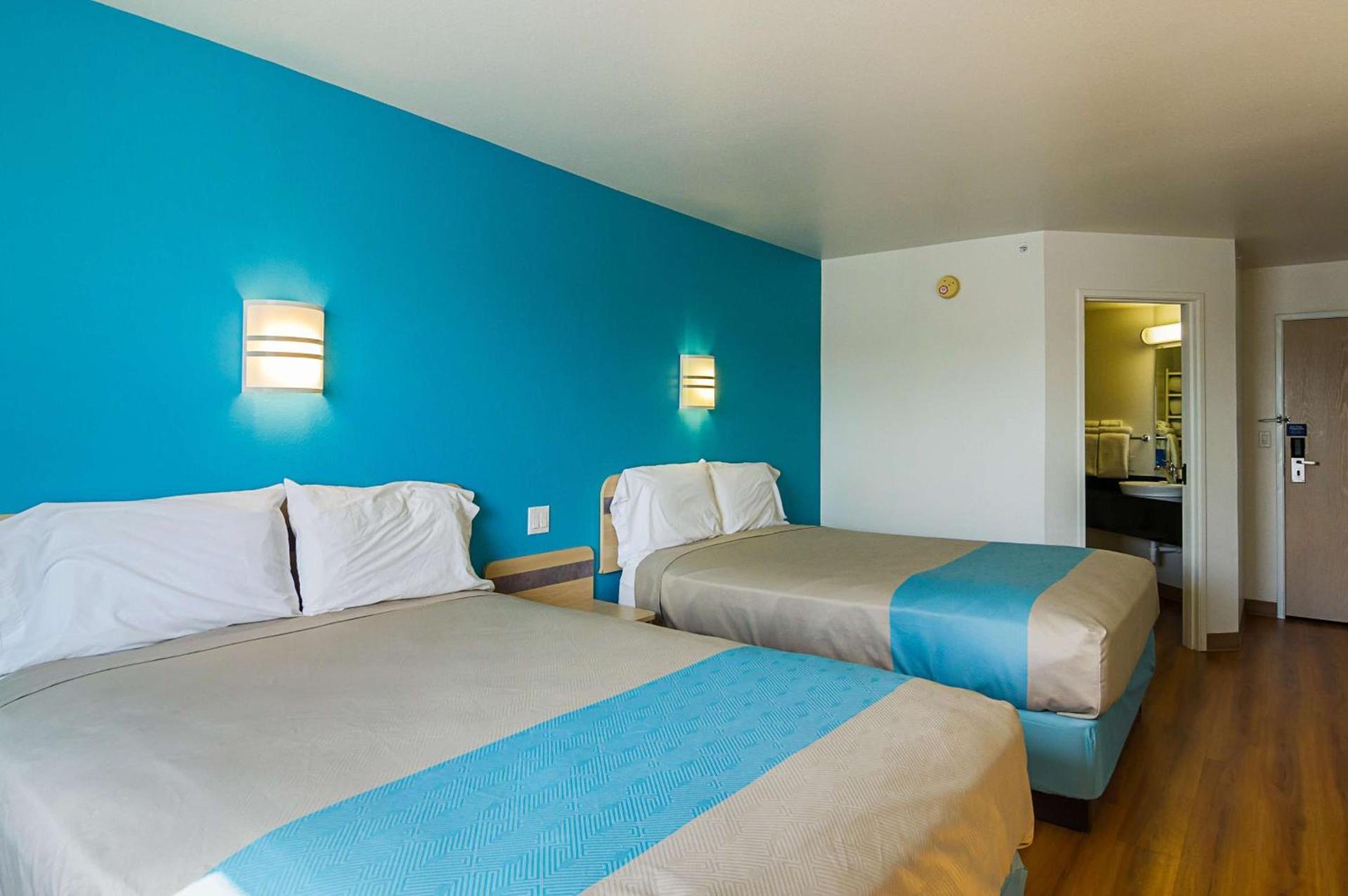 Motel 6-Wheatland, WY photo 24