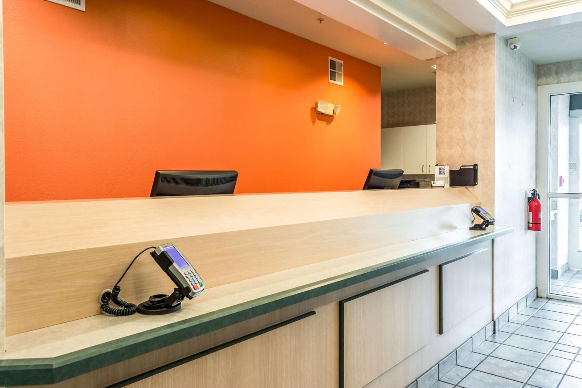 Motel 6-Lincoln City, OR photo 31
