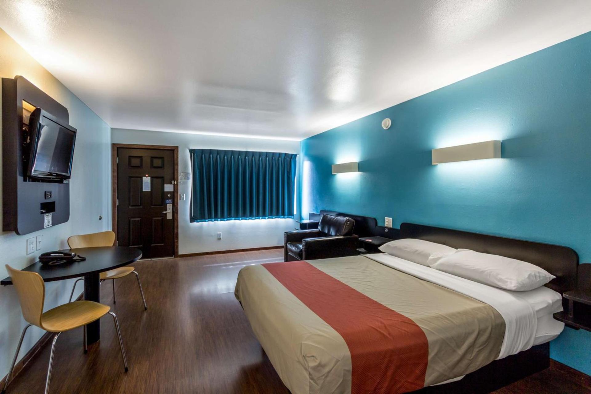 Motel 6 University Missoula photo 19