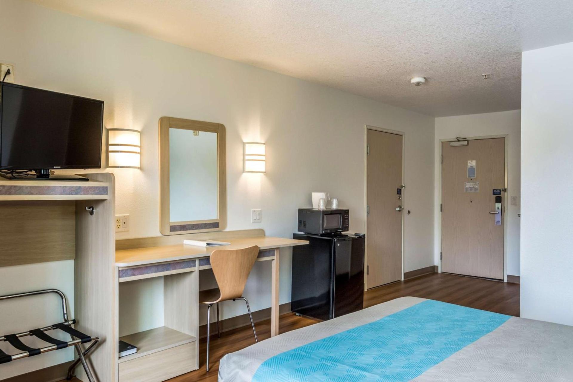 Motel 6-Lincoln City, OR photo 26