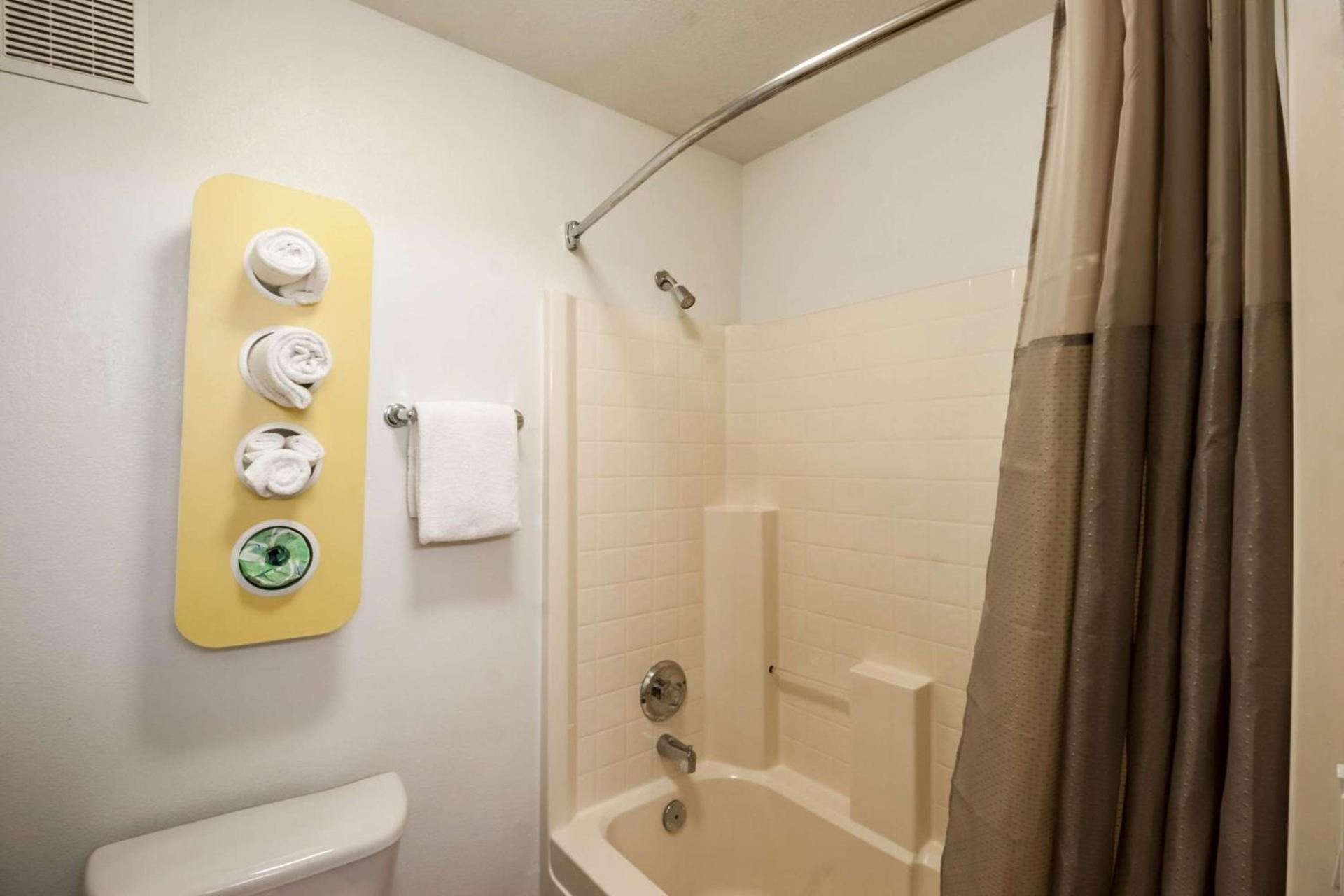Motel 6-Seaside, OR photo 7