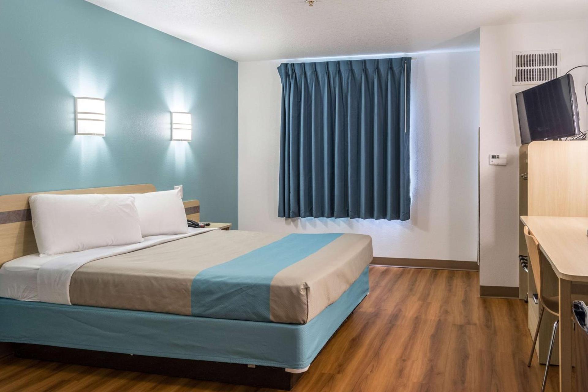 Motel 6-Lincoln City, OR photo 21