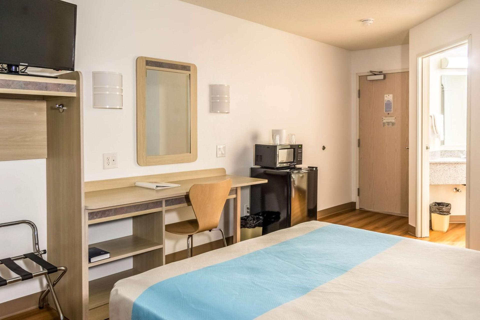 Motel 6-Lincoln City, OR photo 17