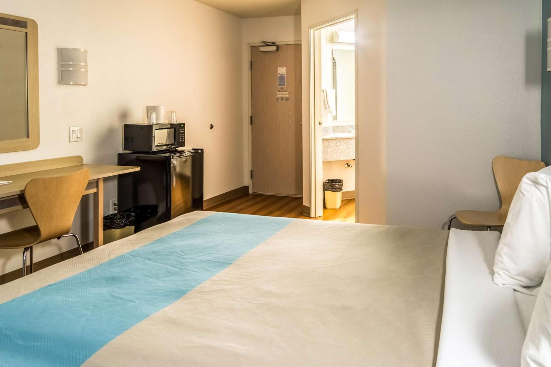 Motel 6-Lincoln City, OR photo 16