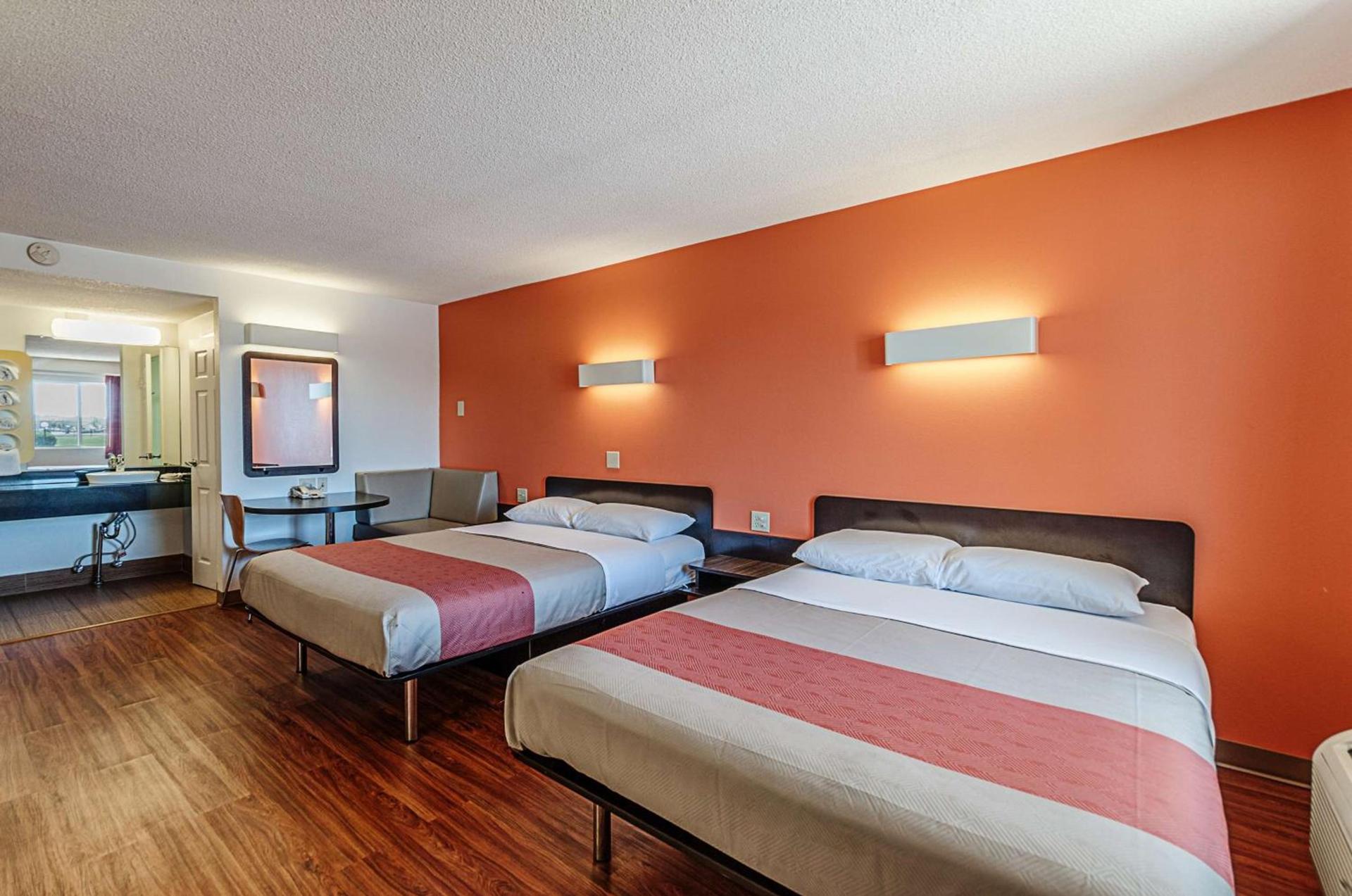 Motel 6-Martinsburg, WV photo 10