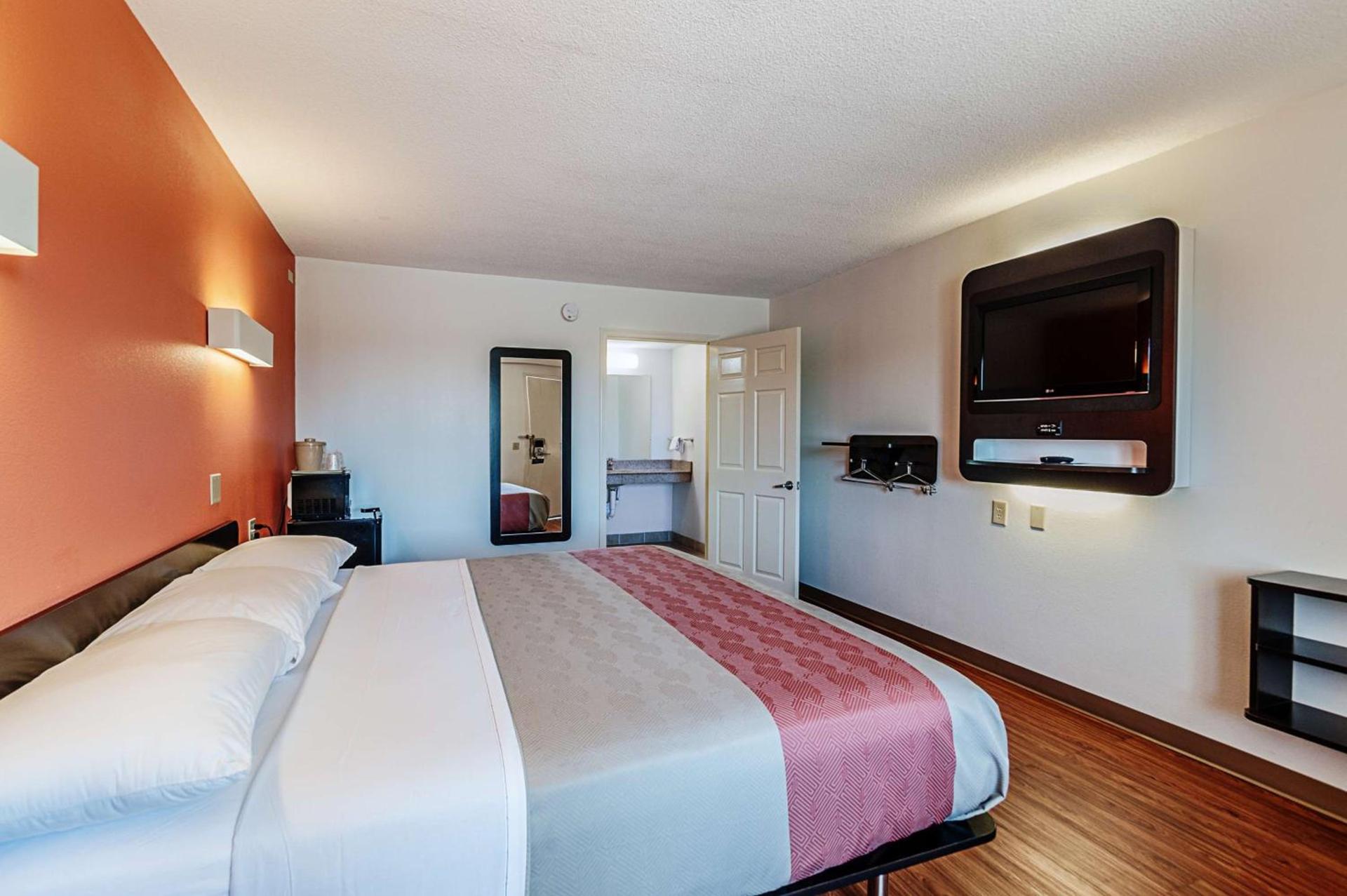 Motel 6-Martinsburg, WV photo 15
