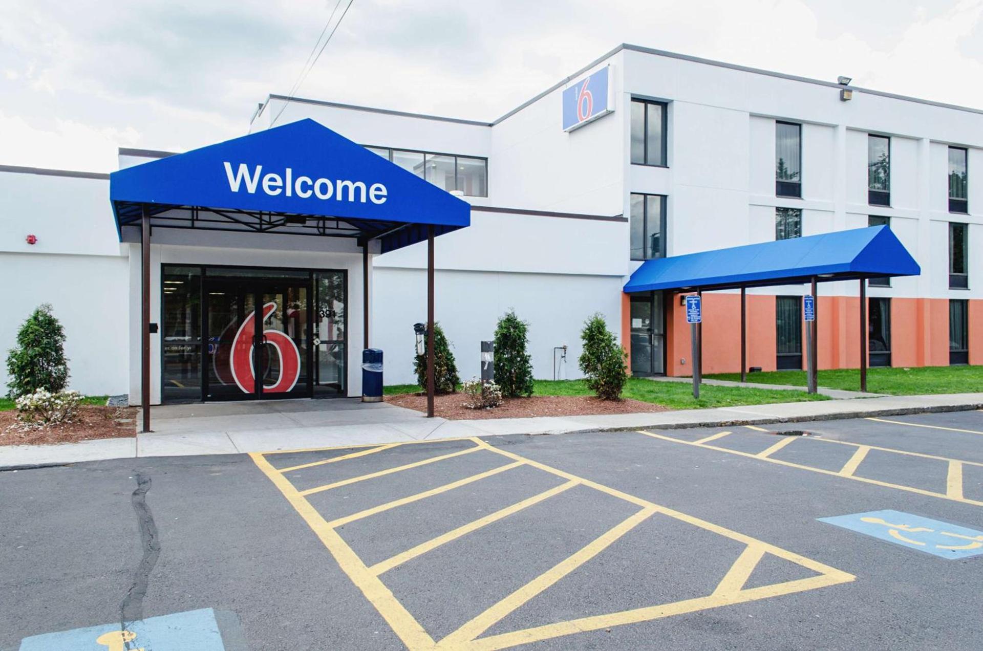 Motel 6-Brockton, MA photo 5