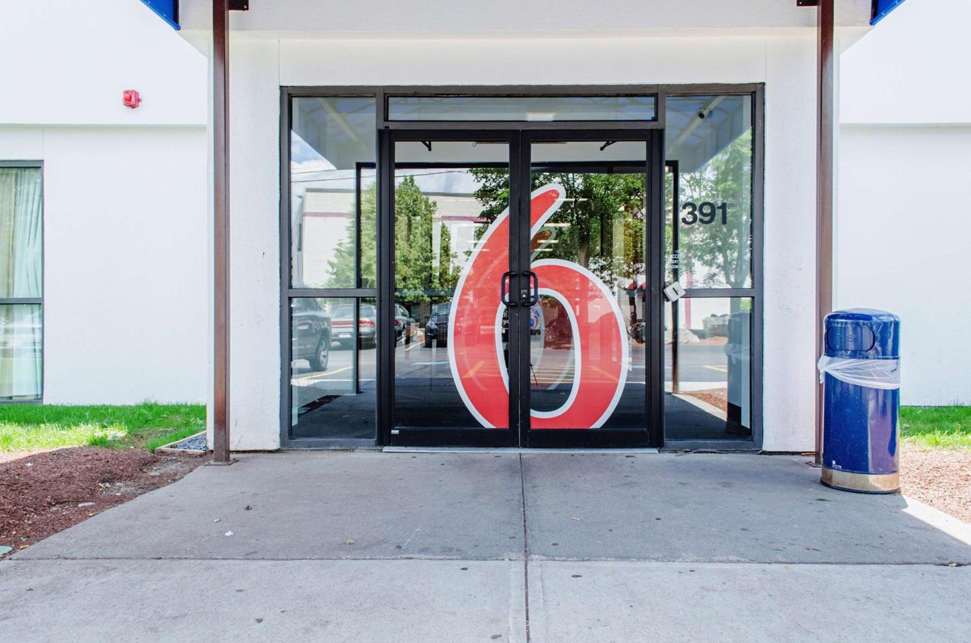 Motel 6-Brockton, MA photo 8