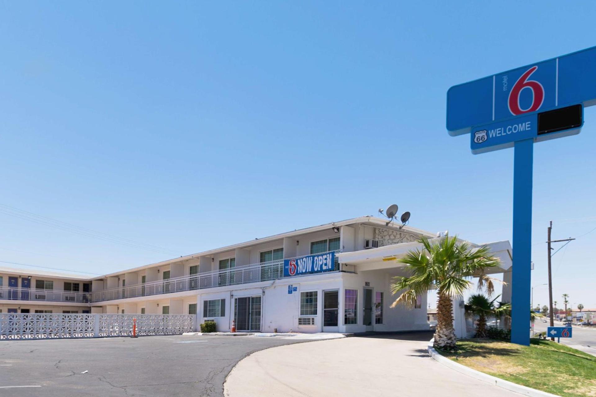 Motel 6-Barstow, CA - Route 66 photo 1