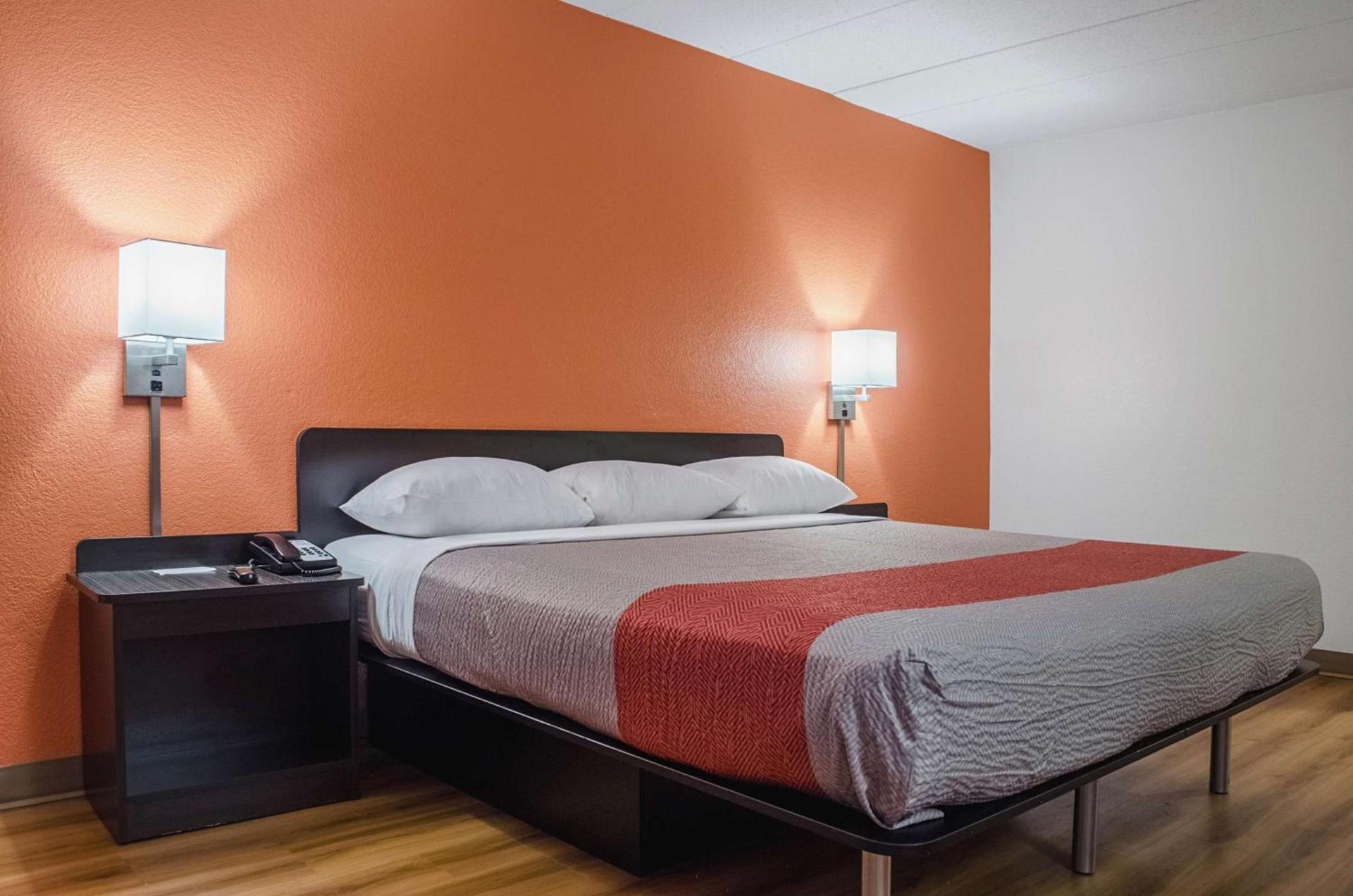 Motel 6-Brockton, MA photo 10