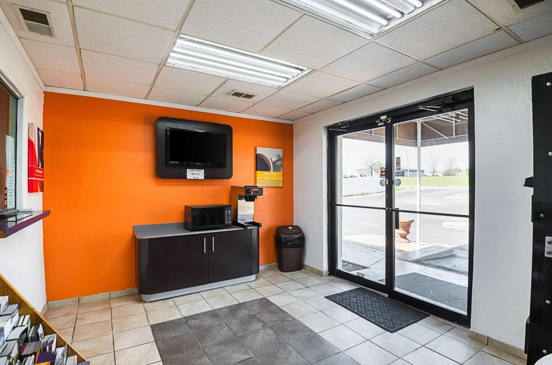 Motel 6-Blue Springs, MO photo 26