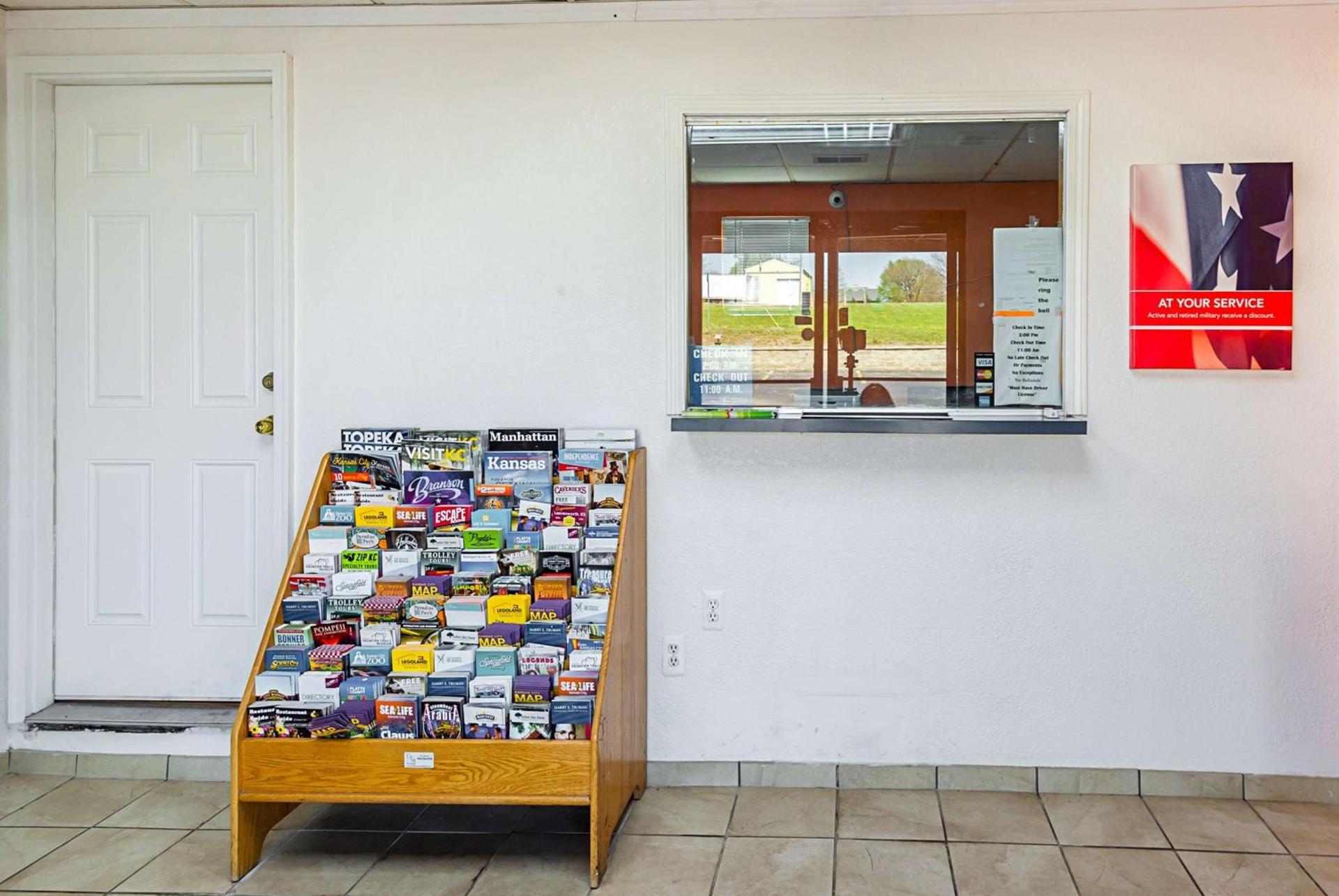 Motel 6-Blue Springs, MO photo 28