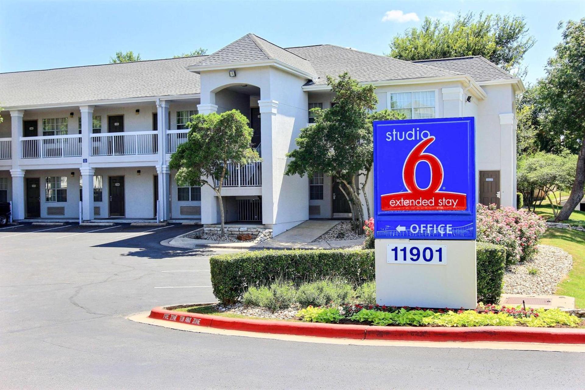 Studio 6 Extended Stay - Austin, TX - Northwest photo 1