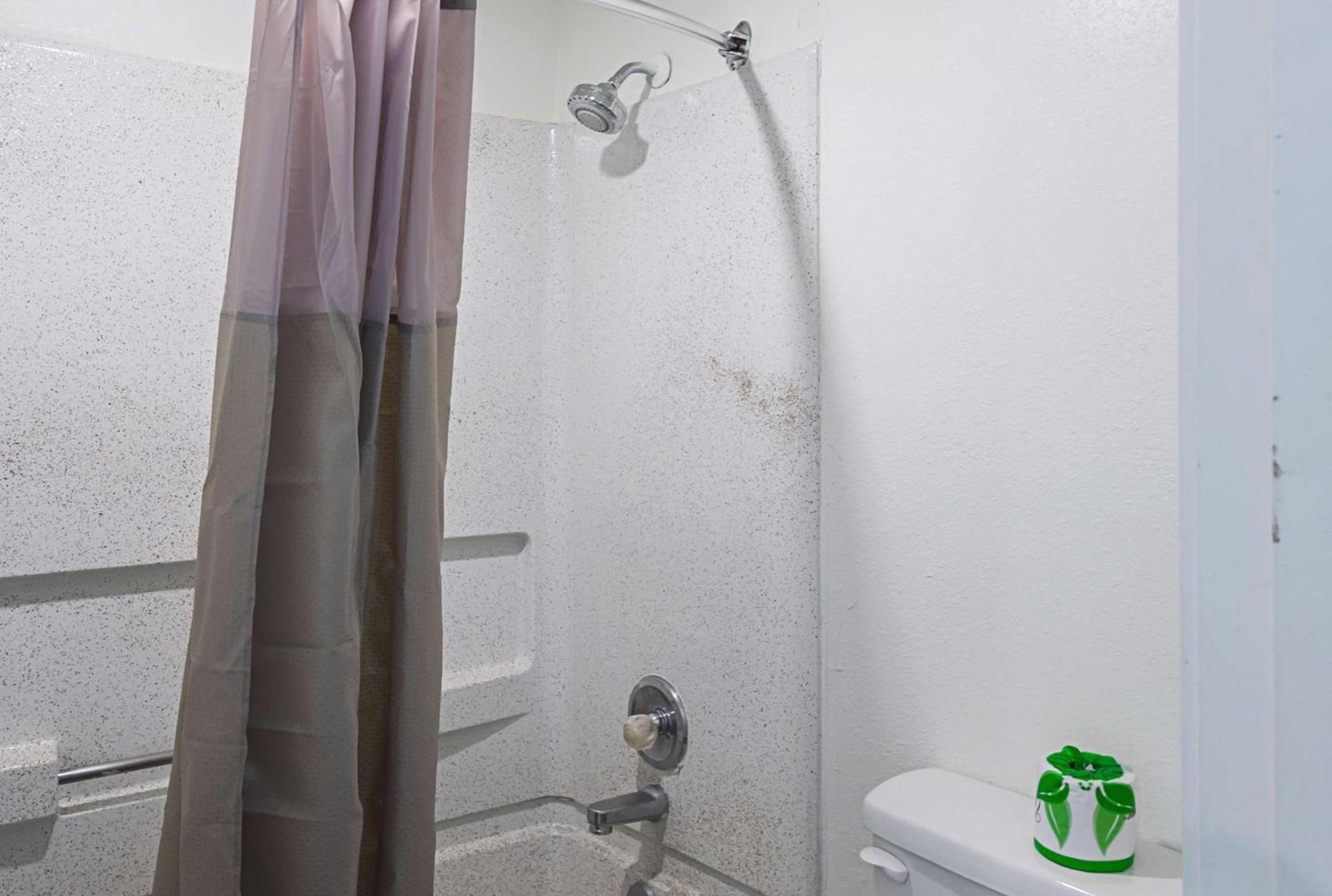 Motel 6-Blue Springs, MO photo 24