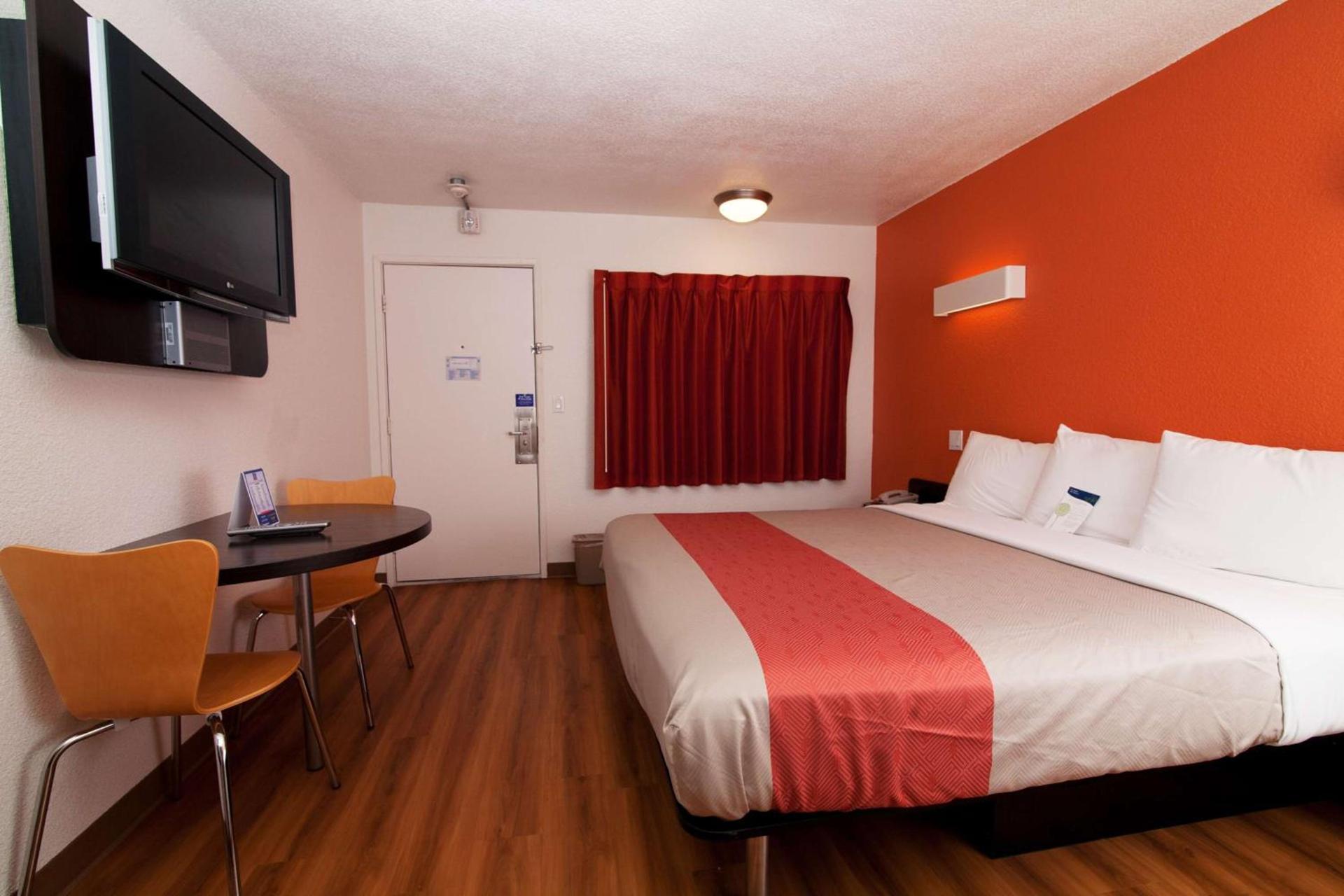 Motel 6-Bremerton, WA photo 4