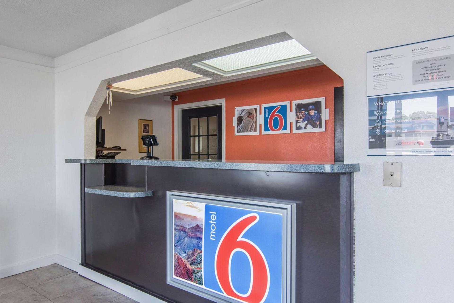 Motel 6-Hope, AR photo 22