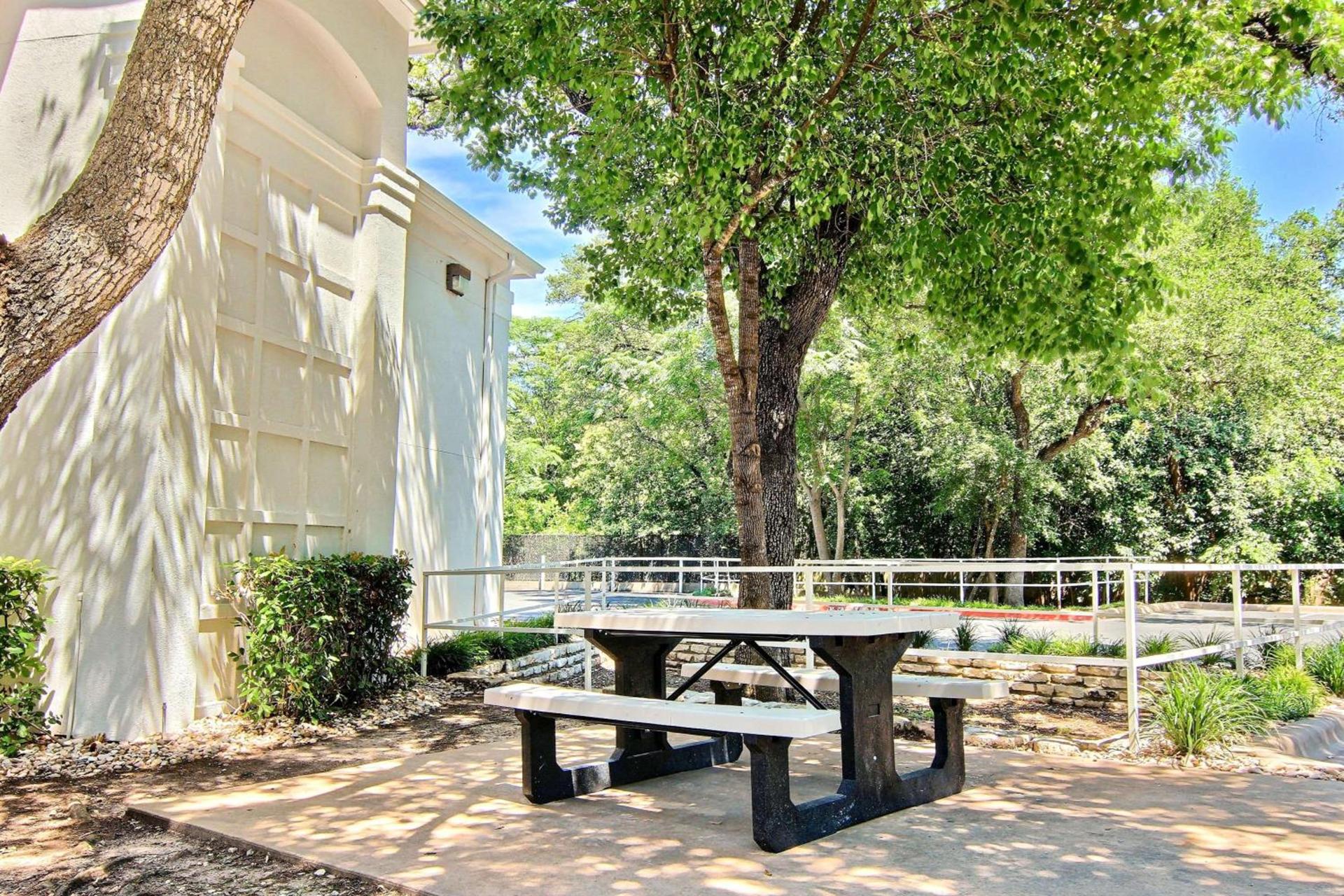 Studio 6 Extended Stay - Austin, TX - Northwest photo 9