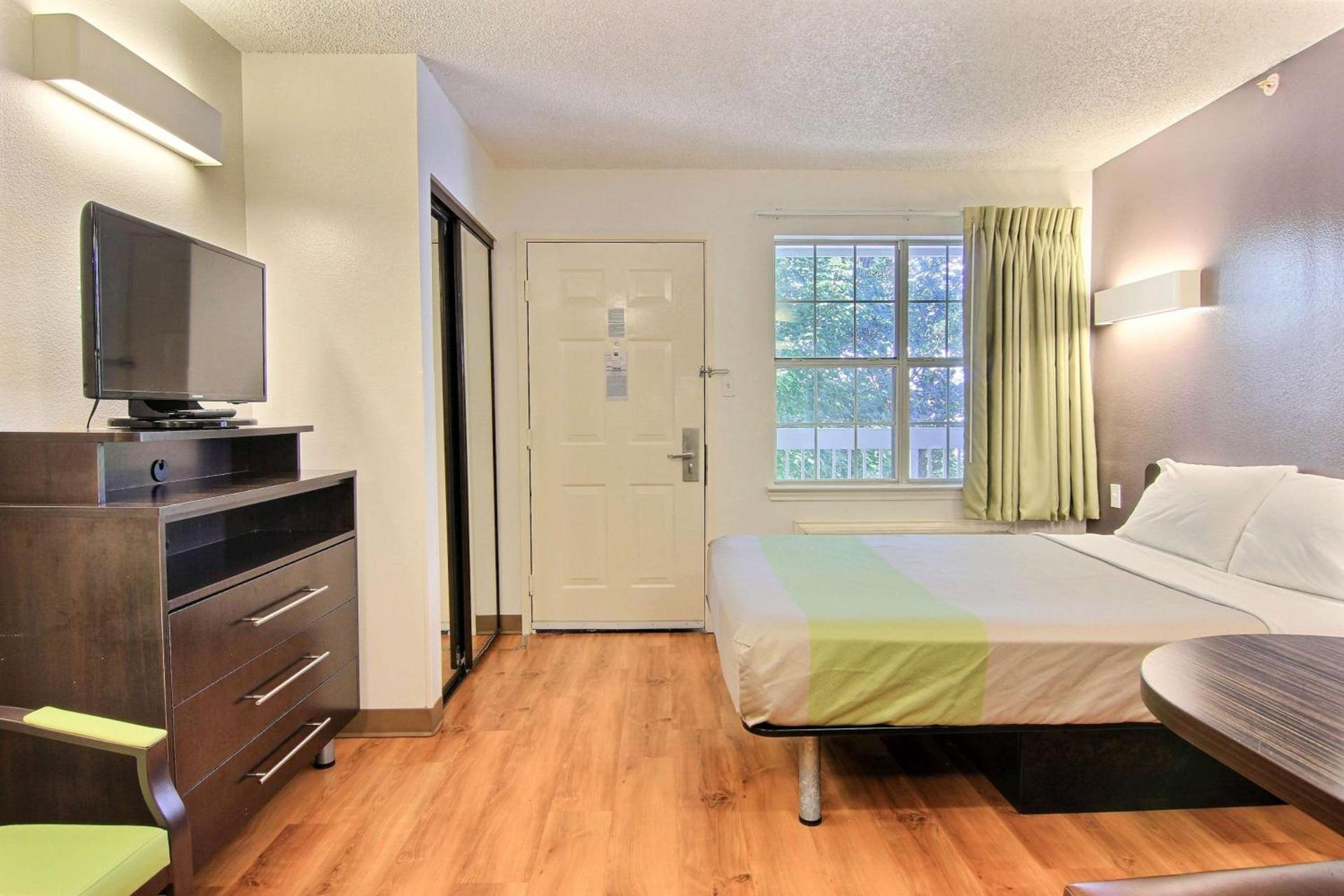Studio 6 Extended Stay - Austin, TX - Northwest photo 19