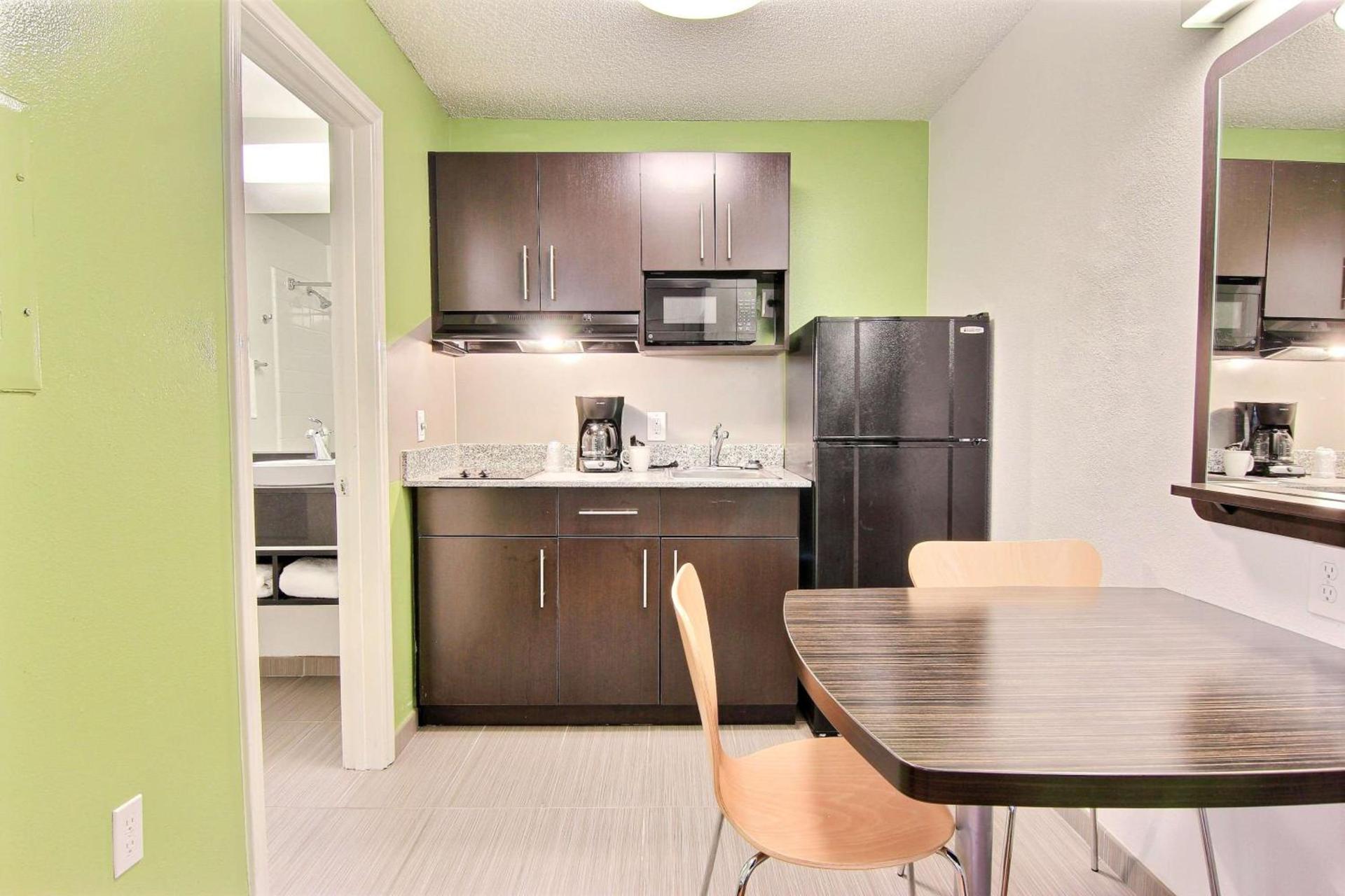 Studio 6 Extended Stay - Austin, TX - Northwest photo 20