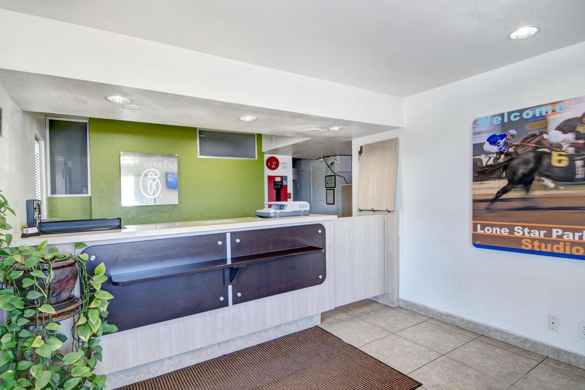 Studio 6-Grand Prairie, TX photo 21