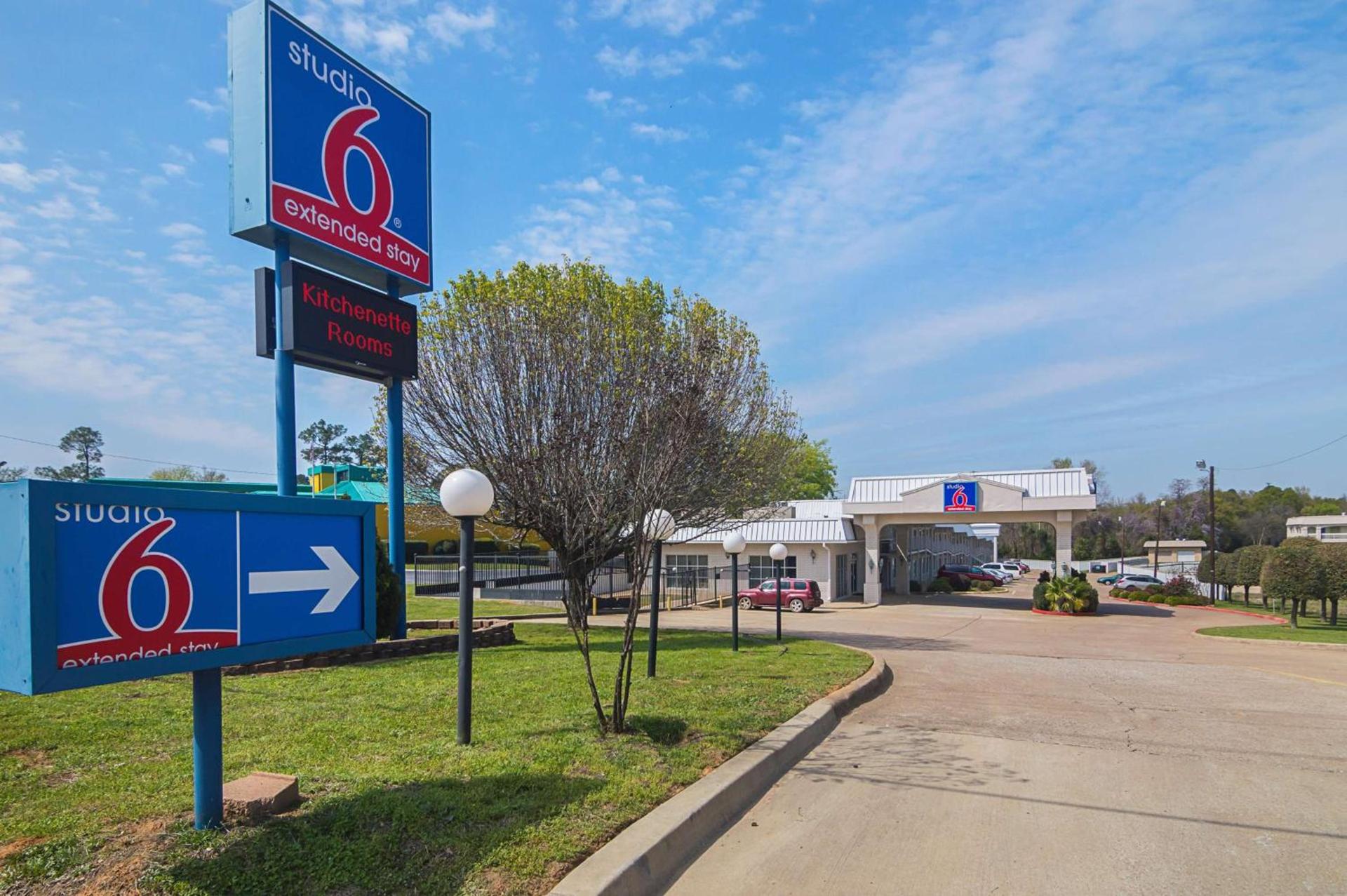 Studio 6-Tyler, TX photo 1