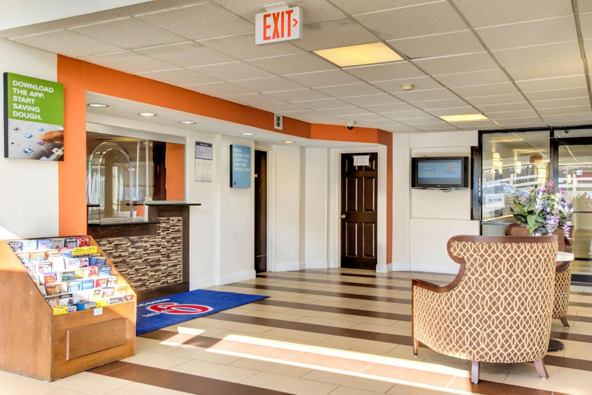 Motel 6-Washington, DC photo 4