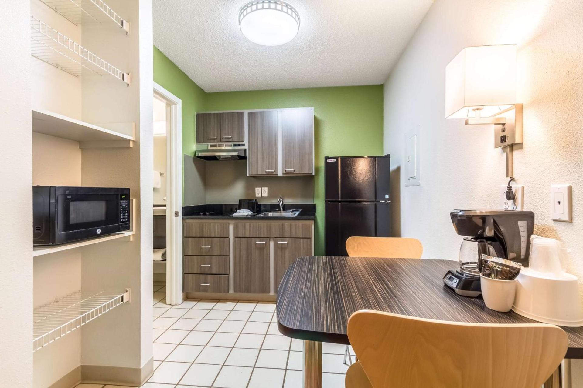 Studio 6-Dallas, TX - Northwest photo 16