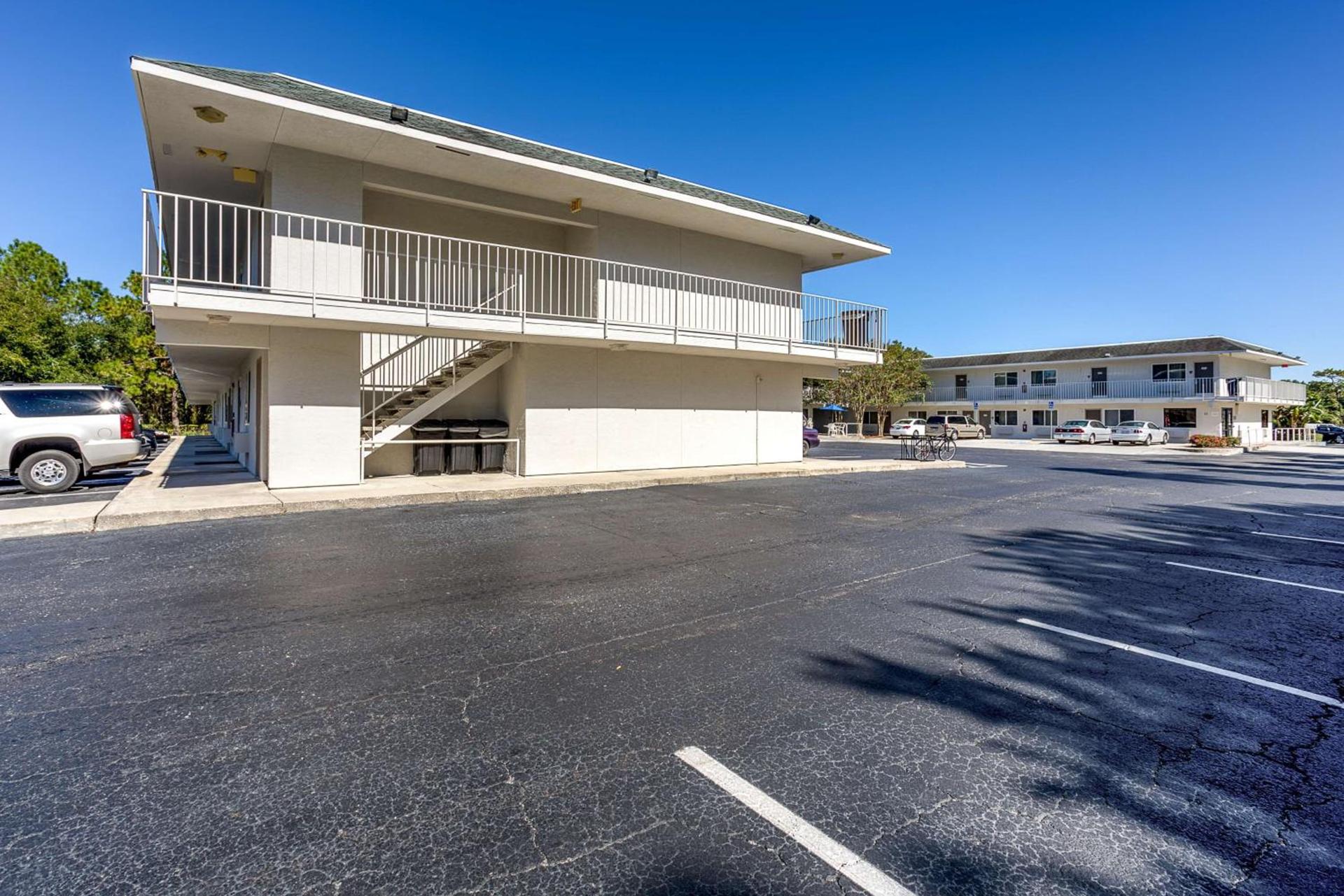 Studio 6 Extended Stay - Kissimmee, FL - Orlando photo 2